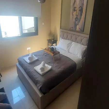 아파트 Paramount Gardens C201 라르나카