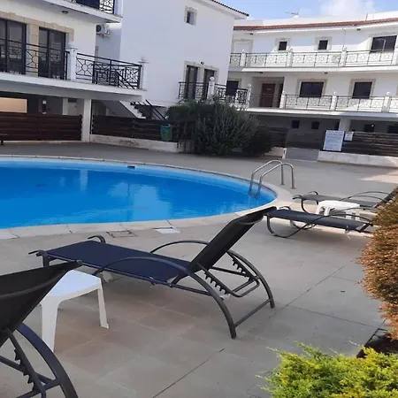 Paramount Gardens C201 Appartement Larnaca