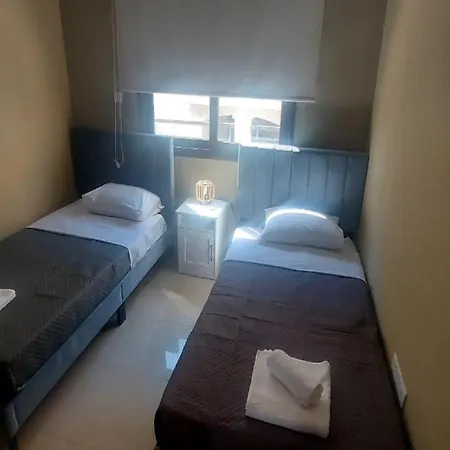 Paramount Gardens C201 Διαμέρισμα