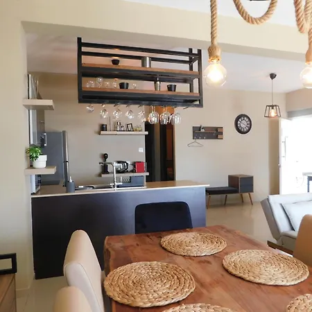 Paramount Gardens C201 Appartement Larnaca