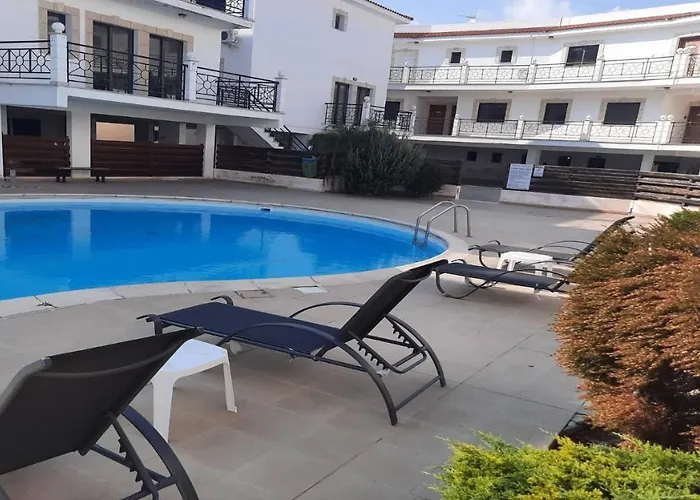 Paramount Gardens C201 Apartment Larnaca