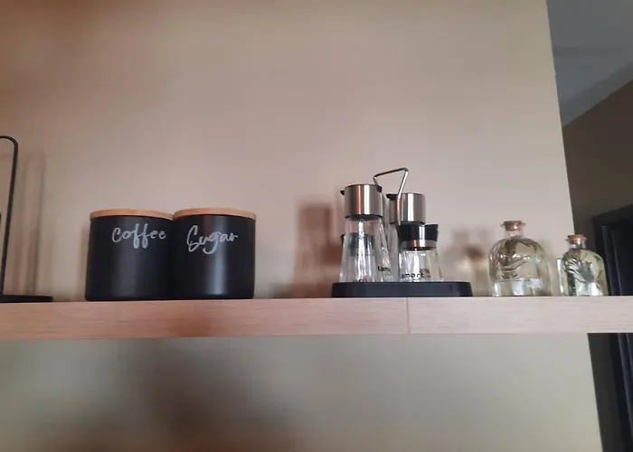 Apartment Paramount Gardens C201 *