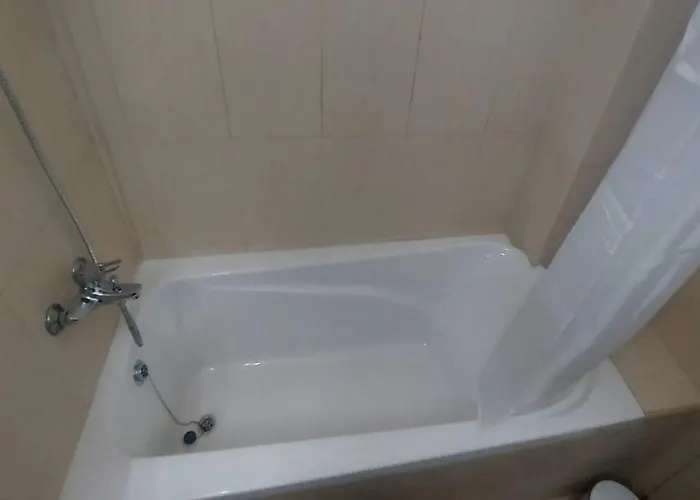 Paramount Gardens C201 Ларнака