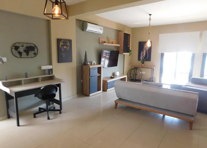 Paramount Gardens C201 Apartment