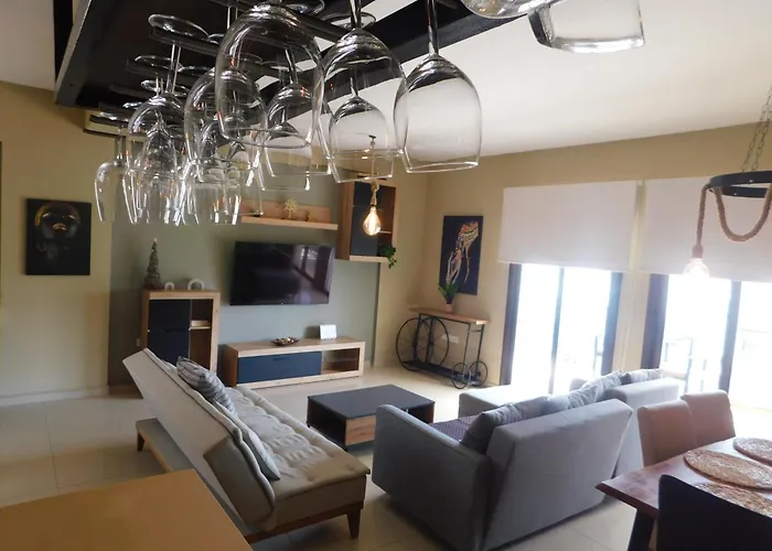 Apartment Paramount Gardens C201